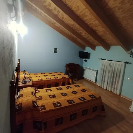 Los Quinones * Fuentes Calientes