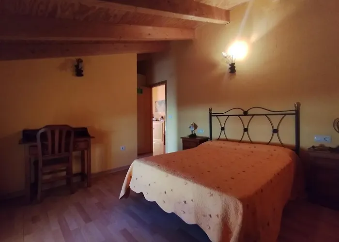 Los Quinones * Fuentes Calientes